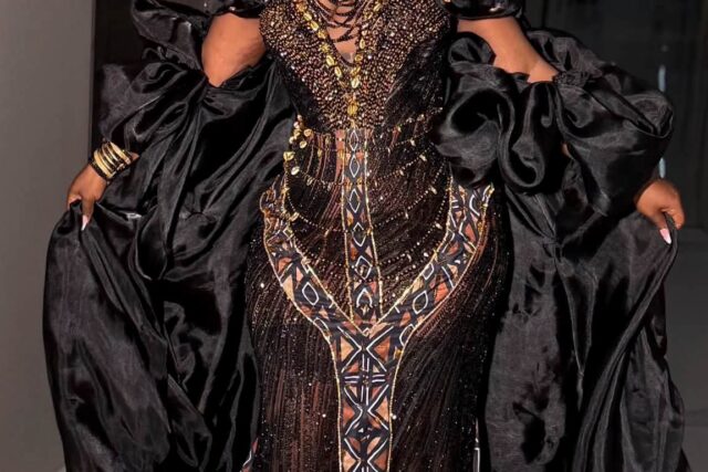 « DIVAS » de Roseline Layo : Le grand chœur des voix féminines africaines résonne depuis Abidjan