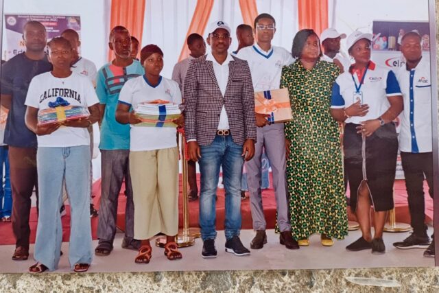 5e édition de la J2E: L’excellence scolaire récompensée, l’entrepreneuriat en ligne de mire