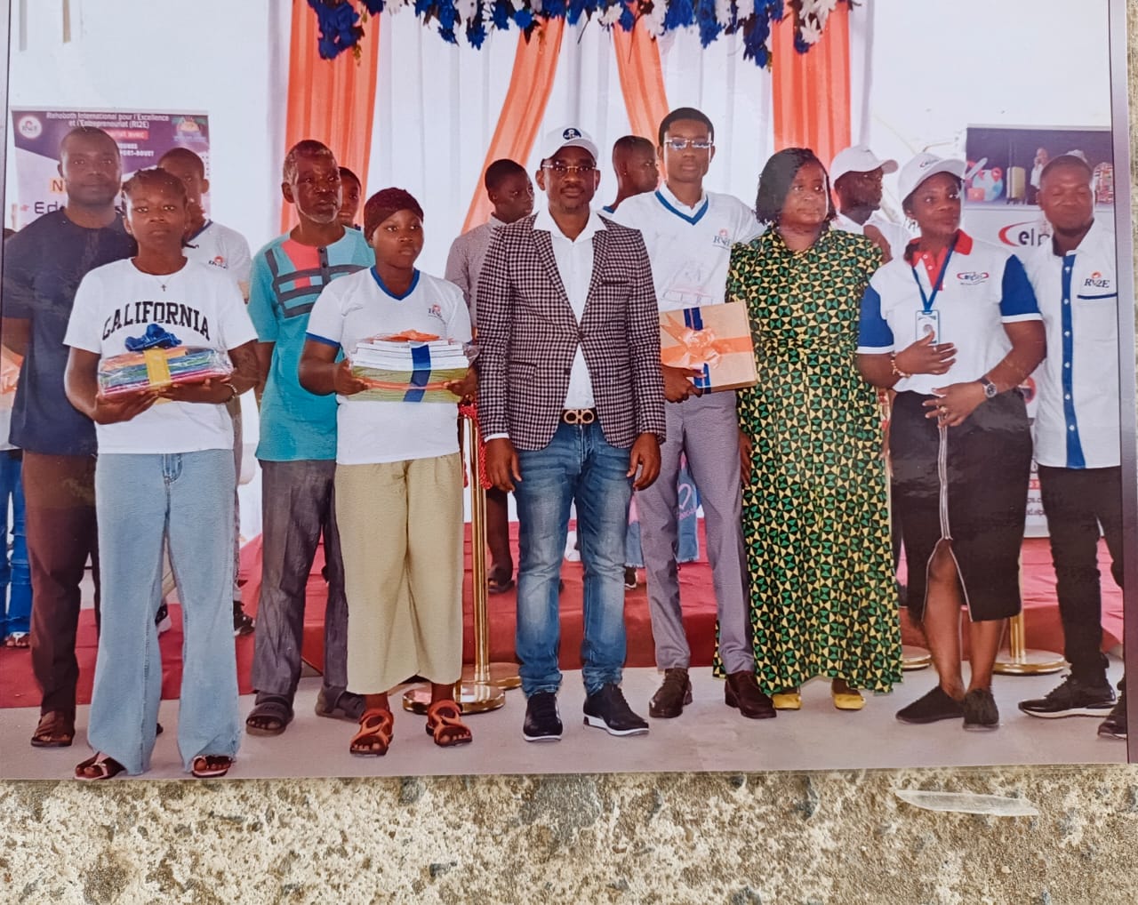 5e édition de la J2E: L’excellence scolaire récompensée, l’entrepreneuriat en ligne de mire
